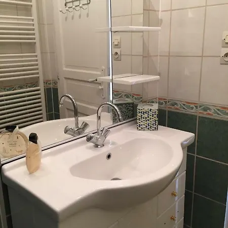 Ferienwohnung Le Saint-Remy Épernay Exterior foto